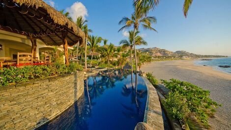 Cab011 - Villa frente al mar con piscina infinita en Los Cabos
