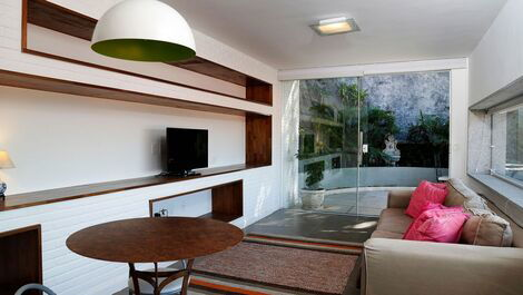 Rio096-Beautiful 6 bedroom townhouse in Santa Teresa