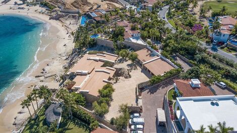 Cab026 - 5 bedroom private beach villa in Los Cabos