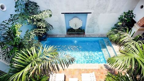 Car011 - Magnificent classic house with pool in Cartagena