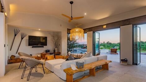 Cab022 - Beautiful 5 bedroom villa with pool in El tule