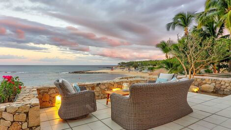Cab026 - 5 bedroom private beach villa in Los Cabos
