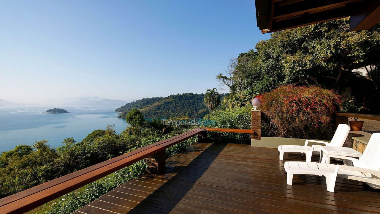 Casa para alquiler de vacaciones em Angra Dos Reis (Piraquara)