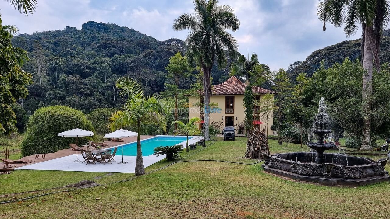 Casa para alquiler de vacaciones em Engenheiro Paulo de Frontin (Graminha)