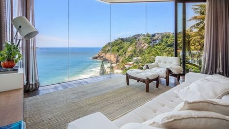 Rio017-Preciosa mansión con fantásticas vistas al mar en Joá