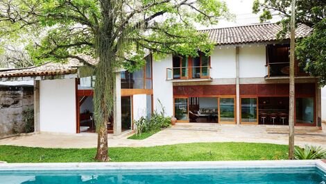 Rio023 - Magnífica villa con piscina en Santa Tereza