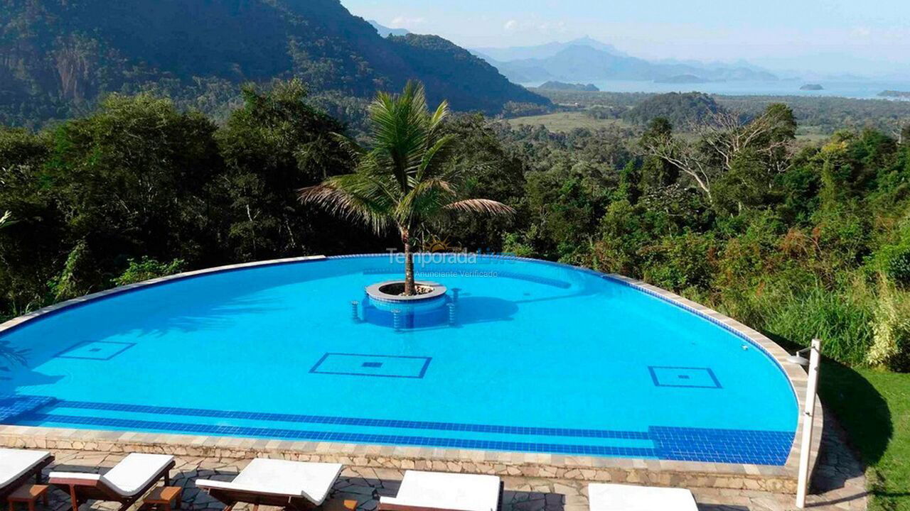 Casa para aluguel de temporada em Paraty (Rio Pequeno)