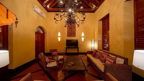 Car056 - Encantadora casa colonial de 7 recámaras en Cartagena