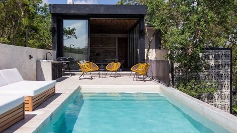 Tul001 - Hermosa villa de 5 recámaras con piscina en Tulum
