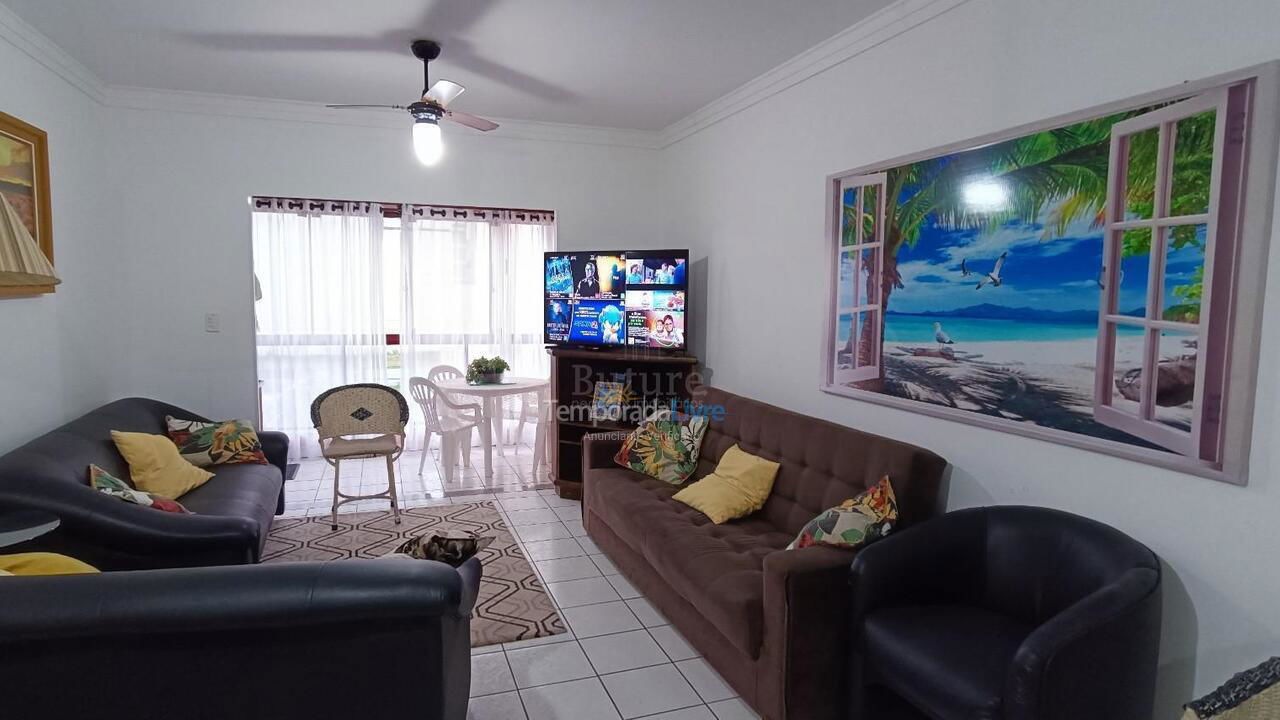 Apartamento para aluguel de temporada em Itapema (Meia Praia)