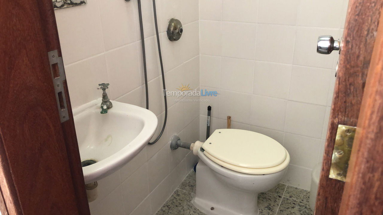 Apartamento para aluguel de temporada em Cabo Frio (Praia do Forte)