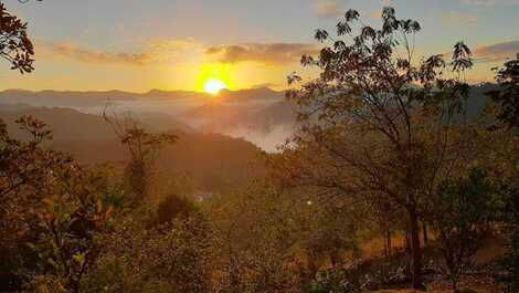 🌄 Refuge in the Middle of Nature Site with Swimming Pool and Panoramic View 🌿