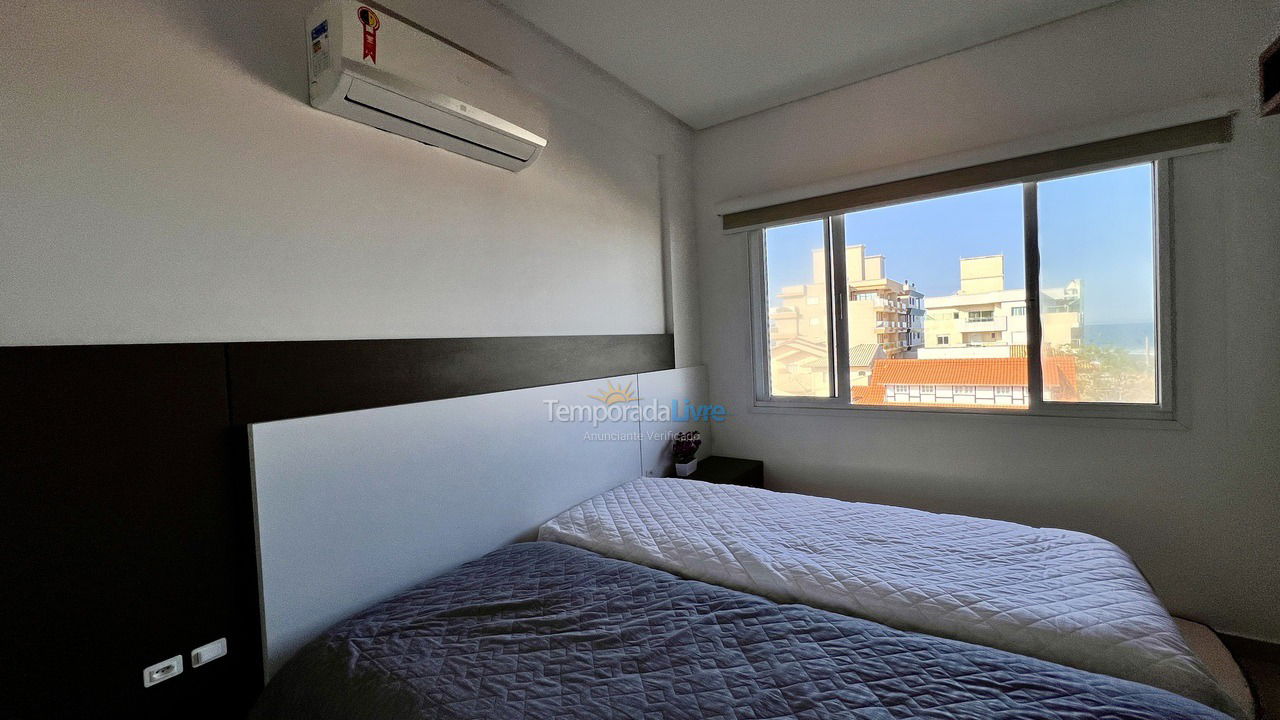 Apartment for vacation rental in Bombinhas (Canto Grande)