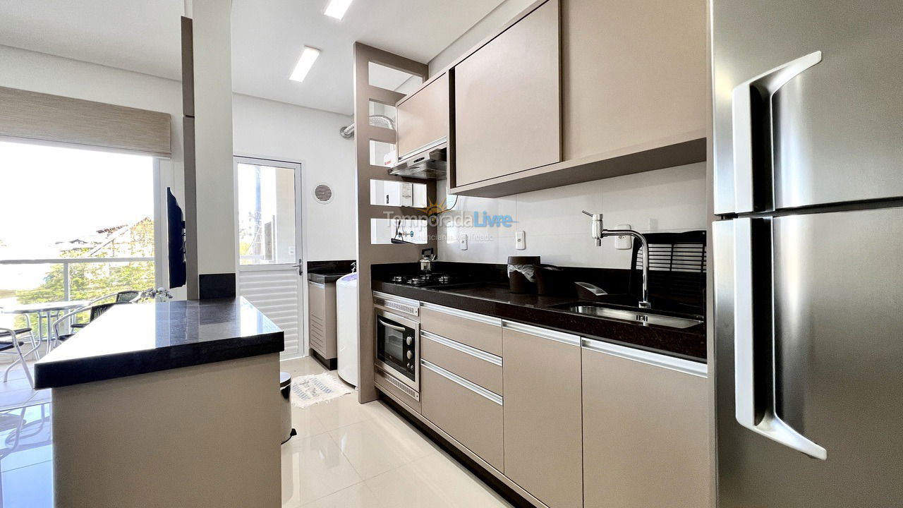 Apartamento para aluguel de temporada em Bombinhas (Canto Grande)