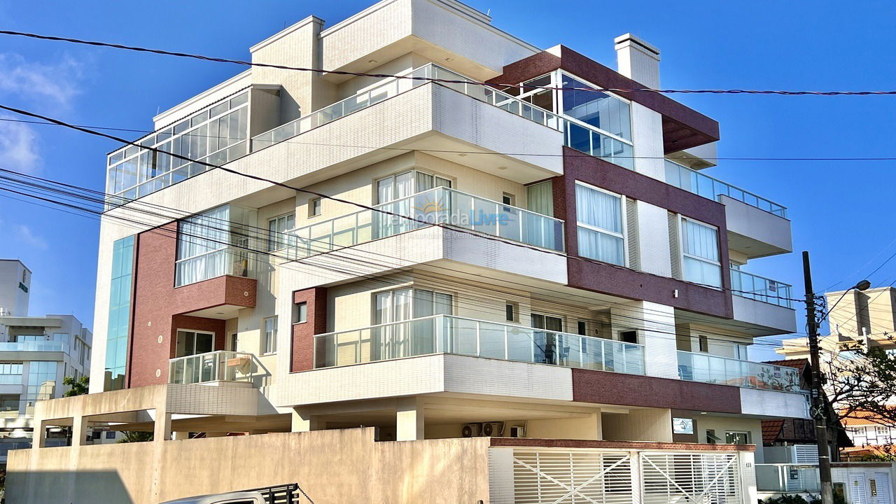 Apartamento para aluguel de temporada em Bombinhas (Canto Grande)