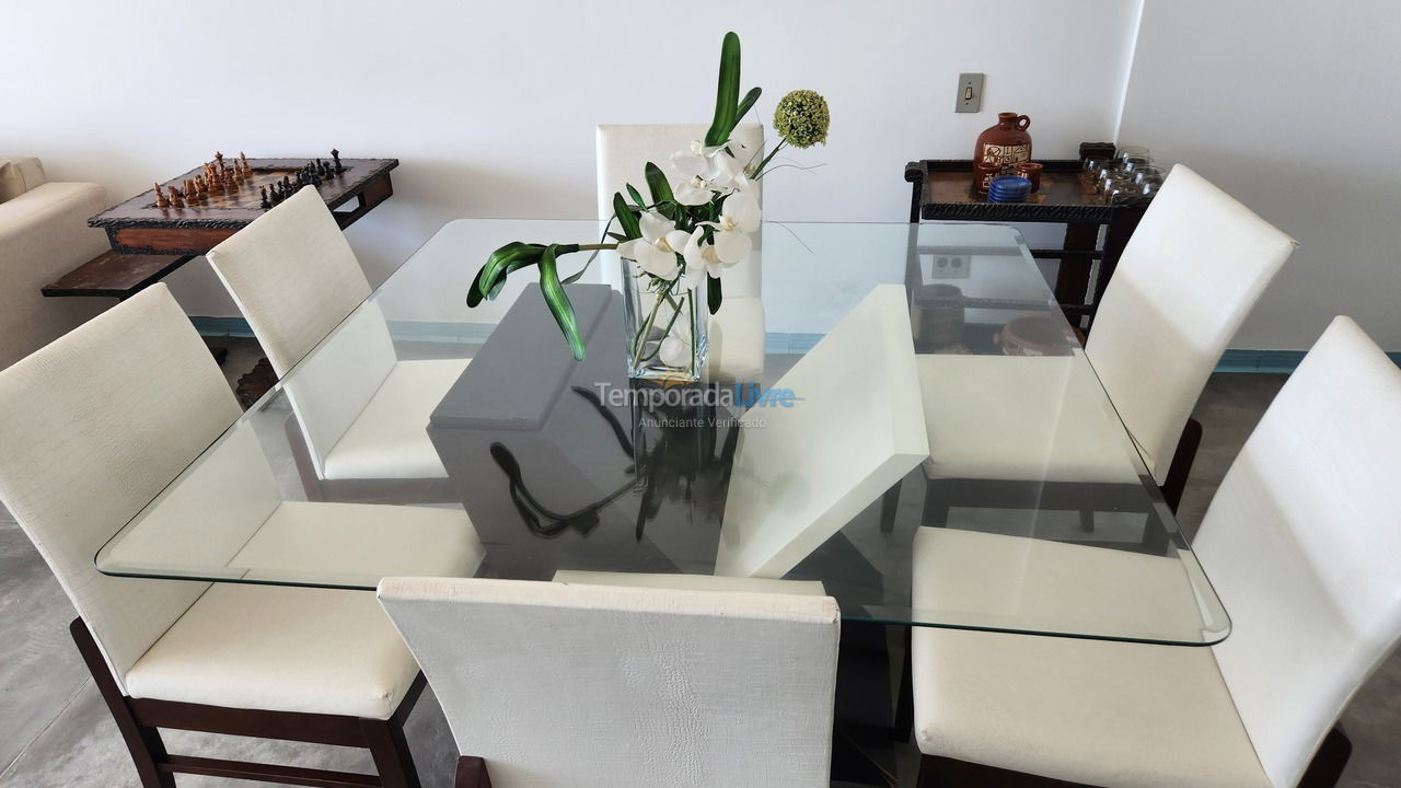 Apartment for vacation rental in Guarujá (Pitangueiras)