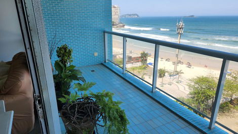 4 BEDROOM SEA FRONT APARTMENT PITANGUEIRAS, 08 PEOPLE, WIFI