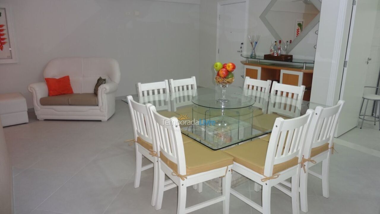 Apartamento para aluguel de temporada em Guarujá (Enseada)