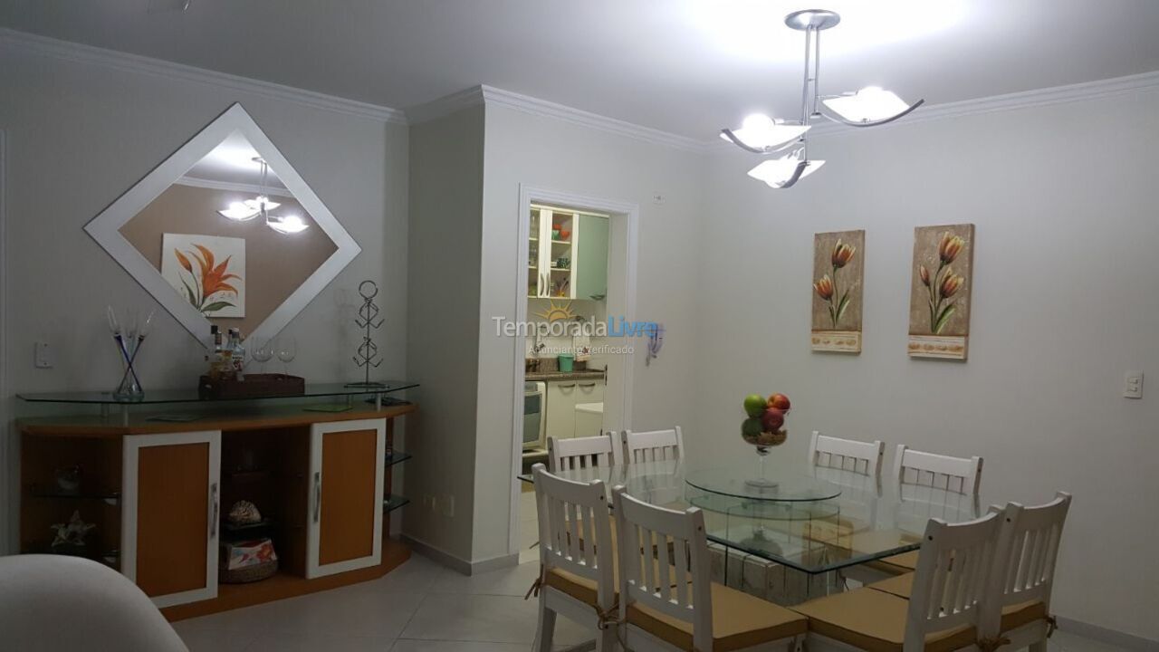Apartamento para aluguel de temporada em Guarujá (Enseada)