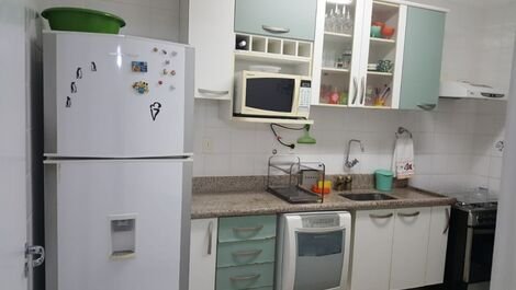 Apartamento Guarujá - Enseada - 3 Dormitórios - 1 Suite -10 pessoas