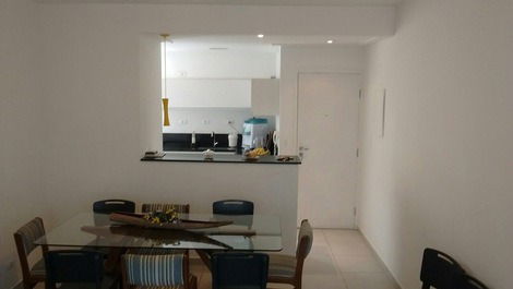 Apartamento Guarujá - Enseada - 3 Dormitórios - 9 pessoas