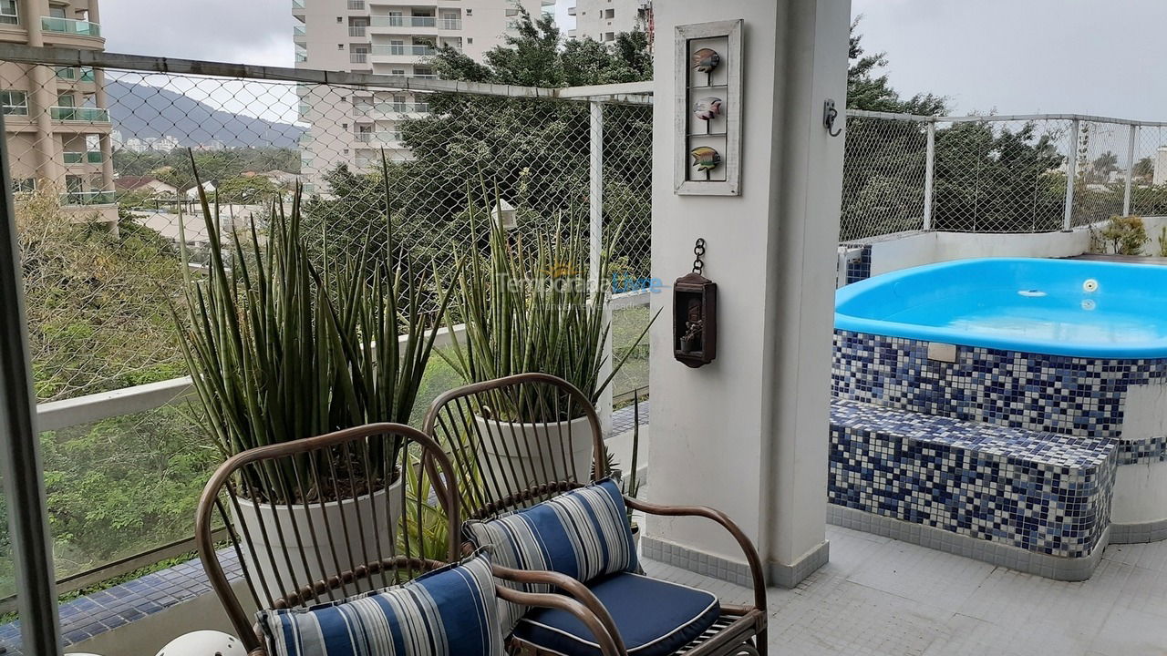 Apartamento para aluguel de temporada em Guarujá (Enseada)