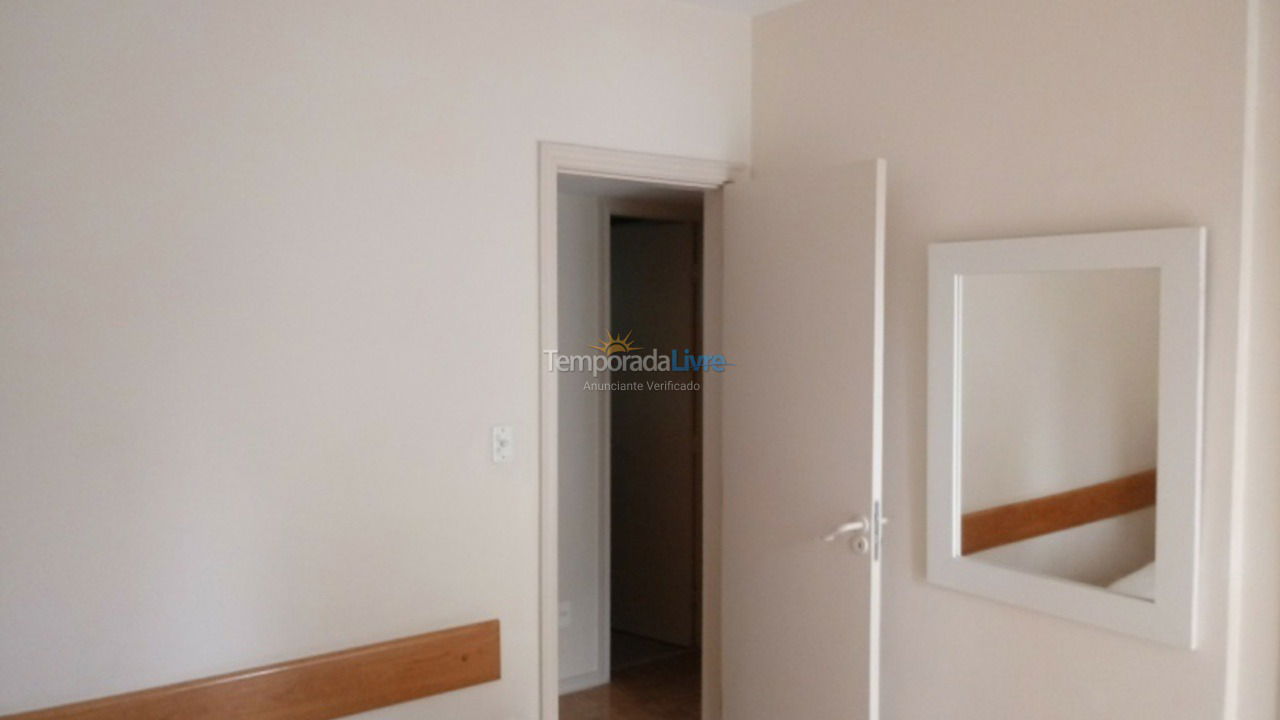 Apartamento para aluguel de temporada em Guarujá (Enseada)