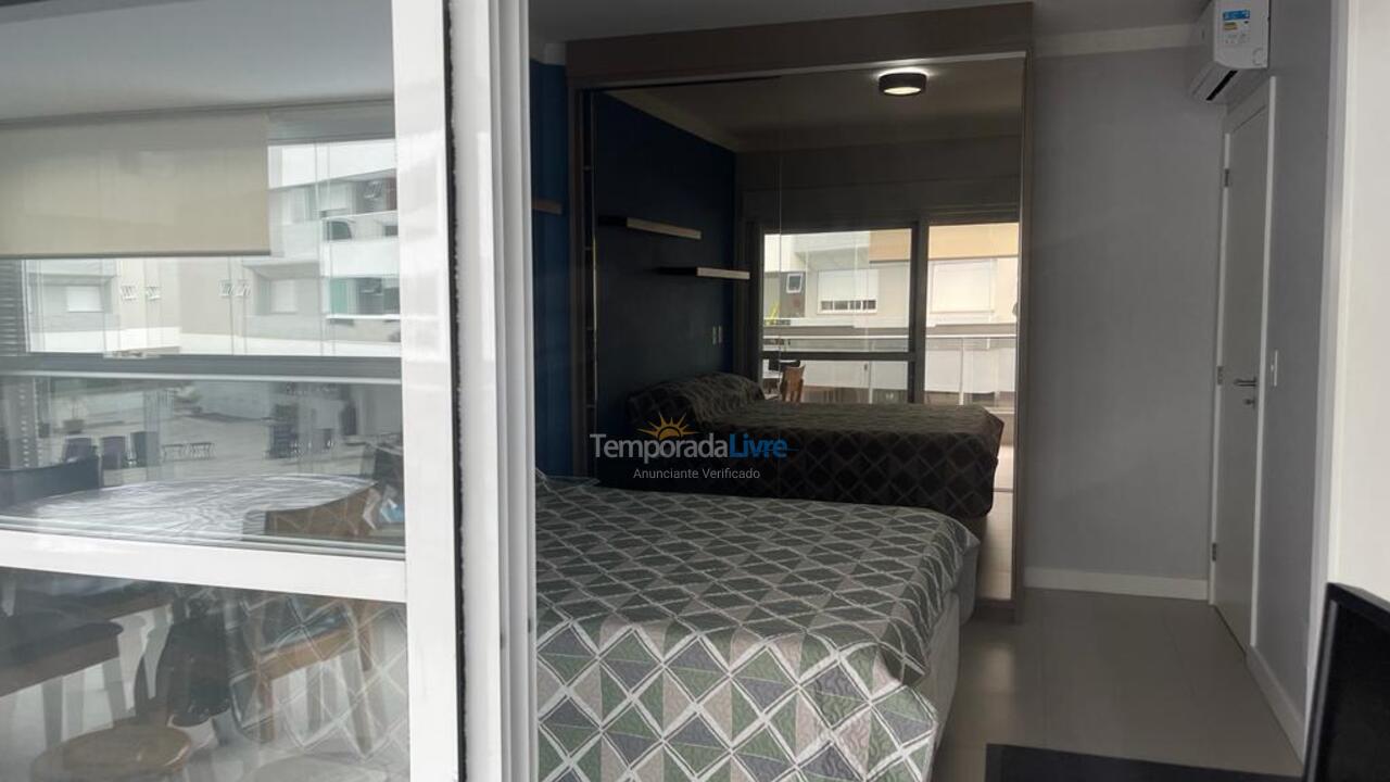 Apartamento para aluguel de temporada em Florianopolis (Praia dos Ingleses)