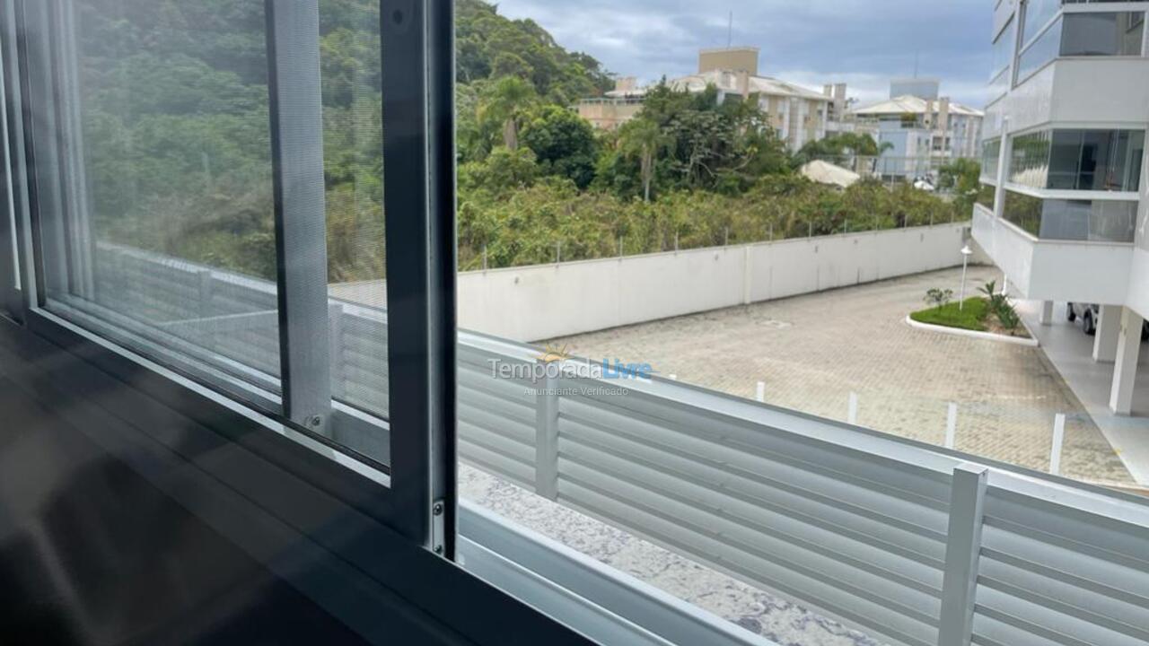 Apartamento para aluguel de temporada em Florianopolis (Praia dos Ingleses)