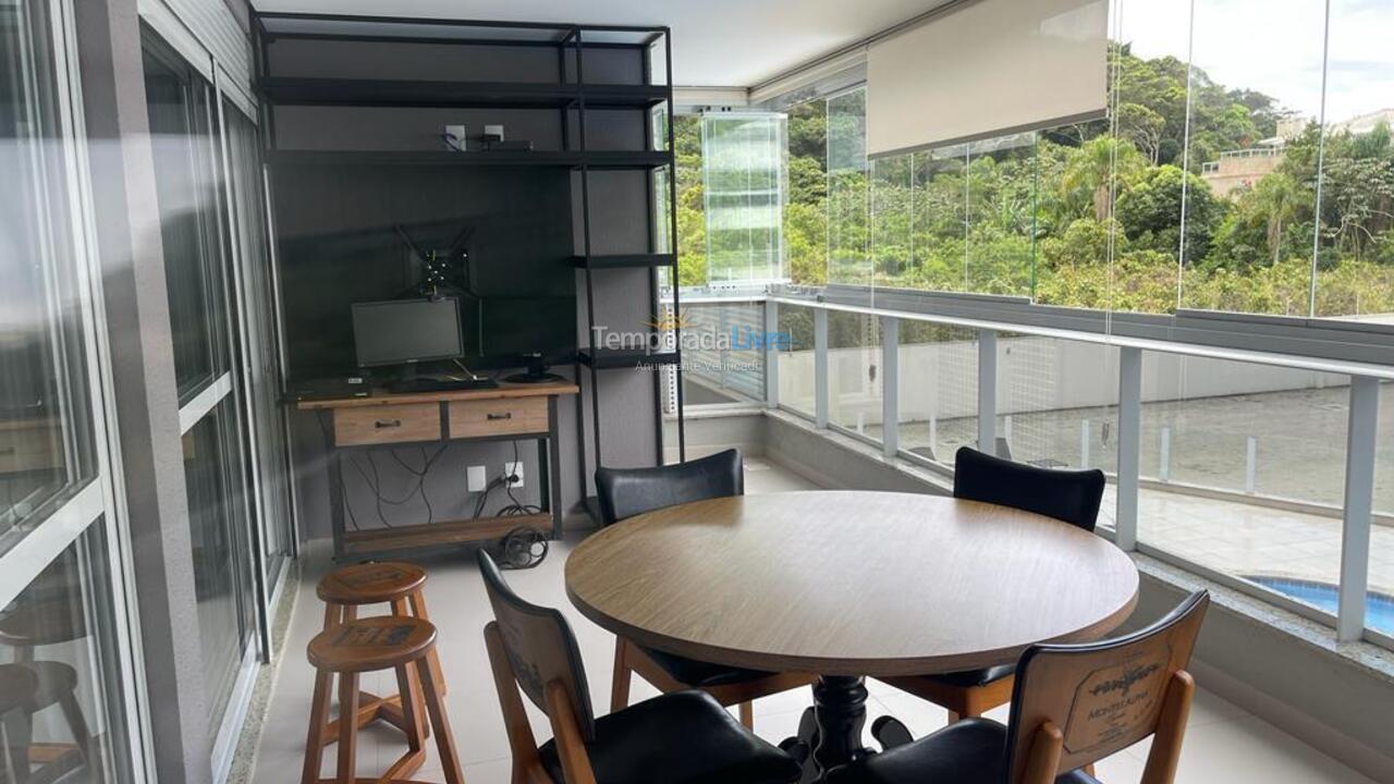 Apartamento para aluguel de temporada em Florianopolis (Praia dos Ingleses)