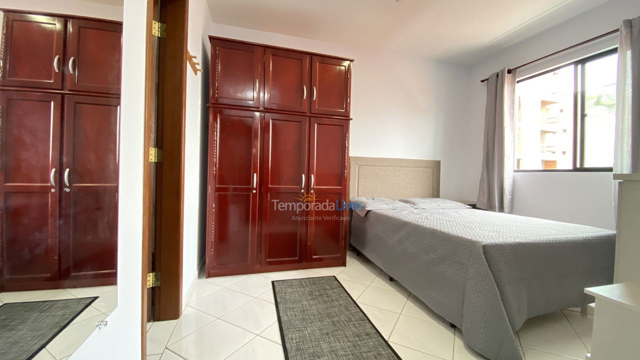 Apartamento para alquiler de vacaciones em Bombinhas (Praia de Bombas)