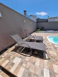 Linda casa com piscina