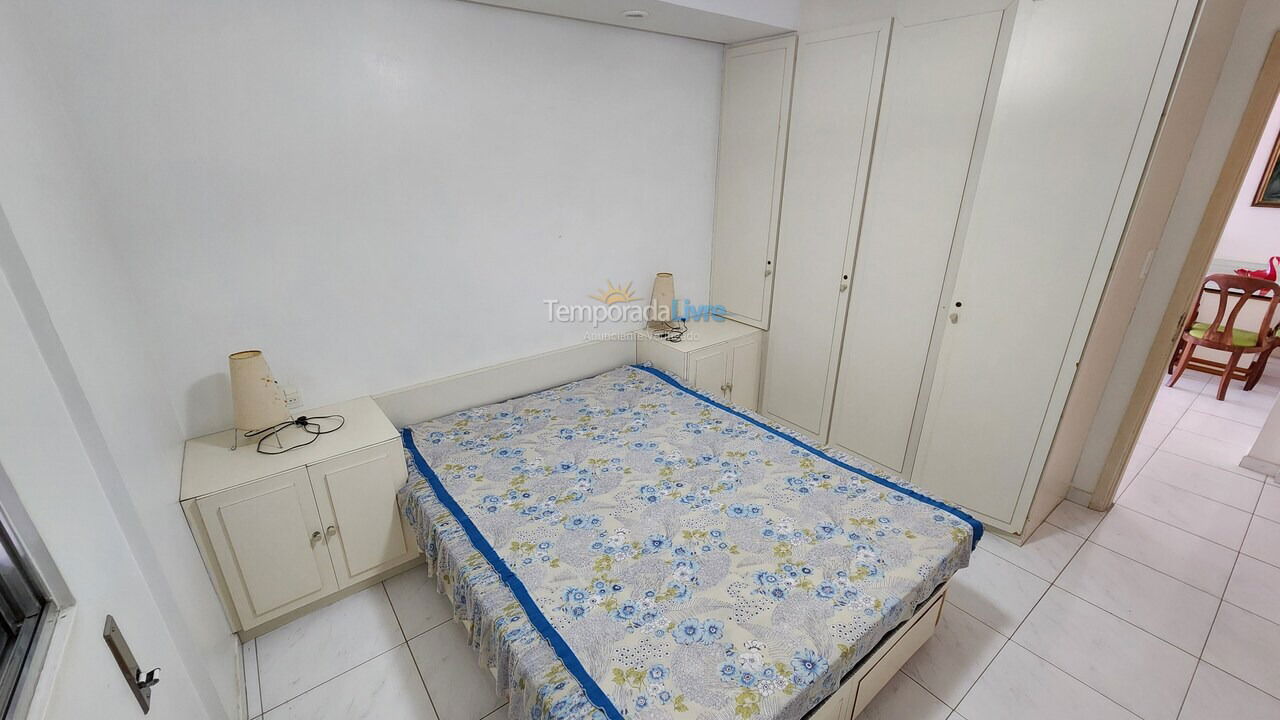 Apartamento para aluguel de temporada em Guarujá (Pitangueiras)