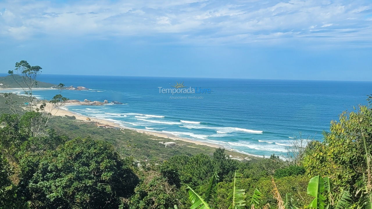 Casa para aluguel de temporada em Florianópolis (Praia Mole)