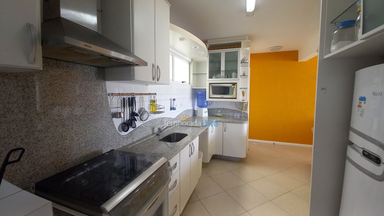 Apartamento para aluguel de temporada em Florianopolis (Praia dos Ingleses)