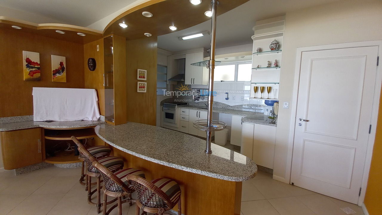 Apartamento para aluguel de temporada em Florianopolis (Praia dos Ingleses)