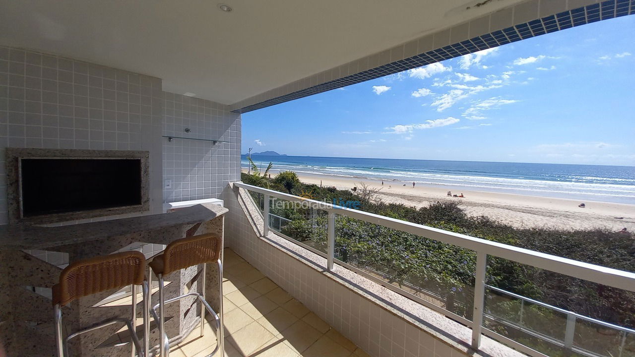 Apartamento para aluguel de temporada em Florianopolis (Praia dos Ingleses)