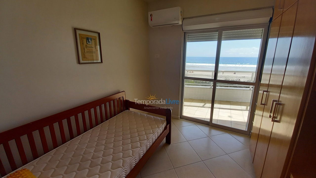 Apartamento para aluguel de temporada em Florianopolis (Praia dos Ingleses)