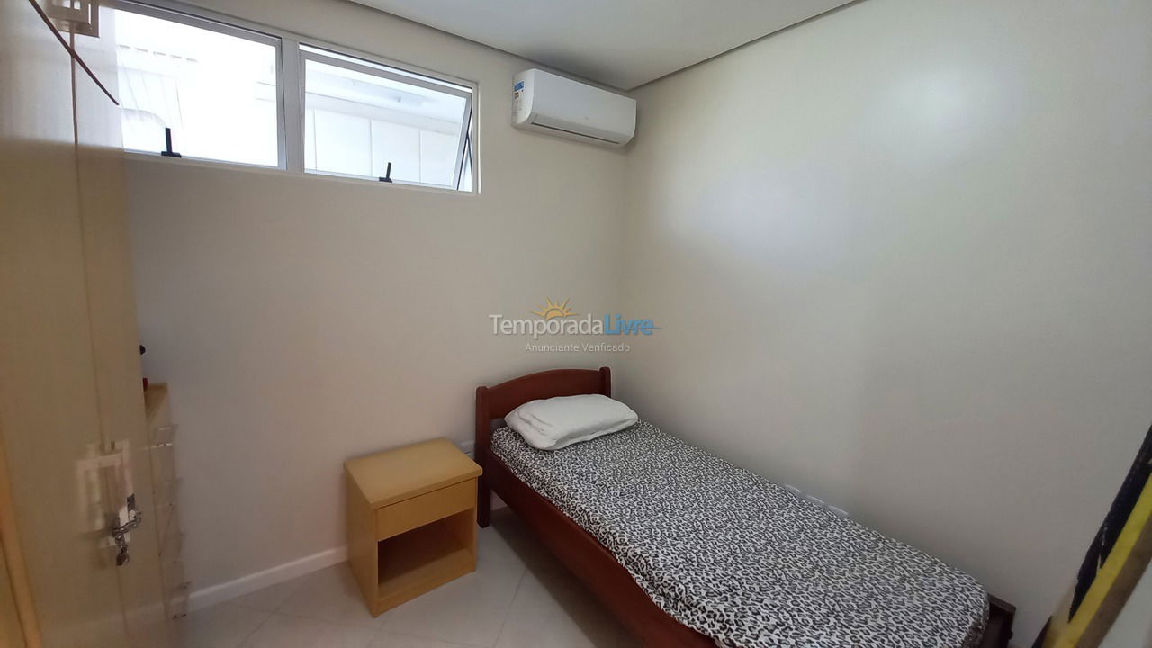 Apartamento para aluguel de temporada em Florianopolis (Praia dos Ingleses)