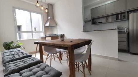 Apartments in Ubatuba with pool and barbecue.