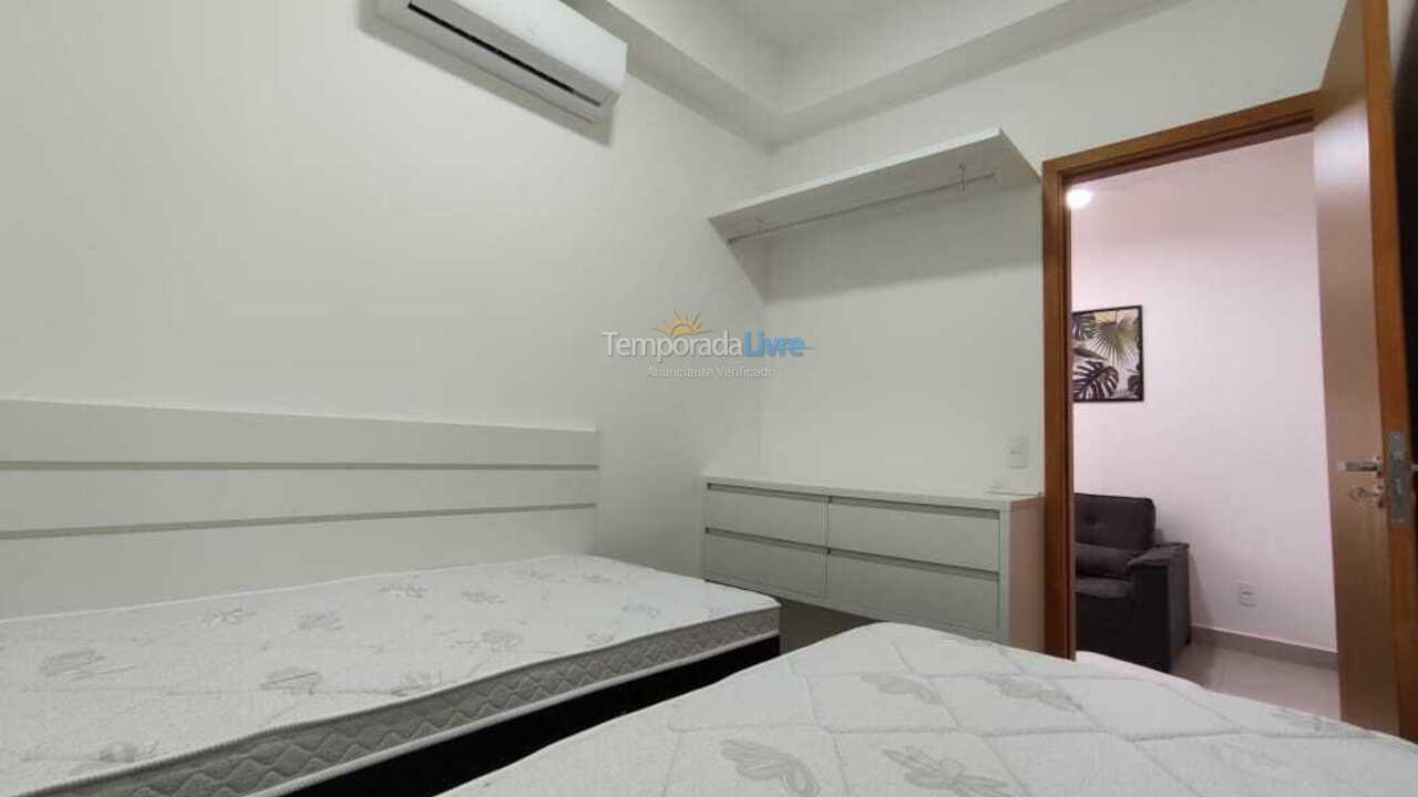 Apartment for vacation rental in Ubatuba (Centro)
