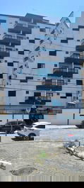 Apartamento para 5 personas con 1 dormitorio y vistas al mar.
