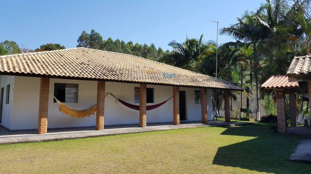 Chácara / sítio para aluguel de temporada em Paraibuna (Bairro Campo Redondo)