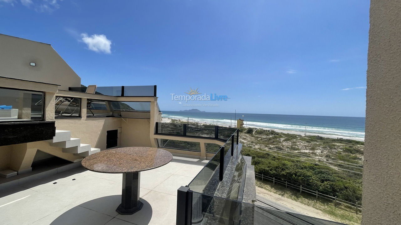 Apartamento para aluguel de temporada em Florianopolis (Praia dos Ingleses)