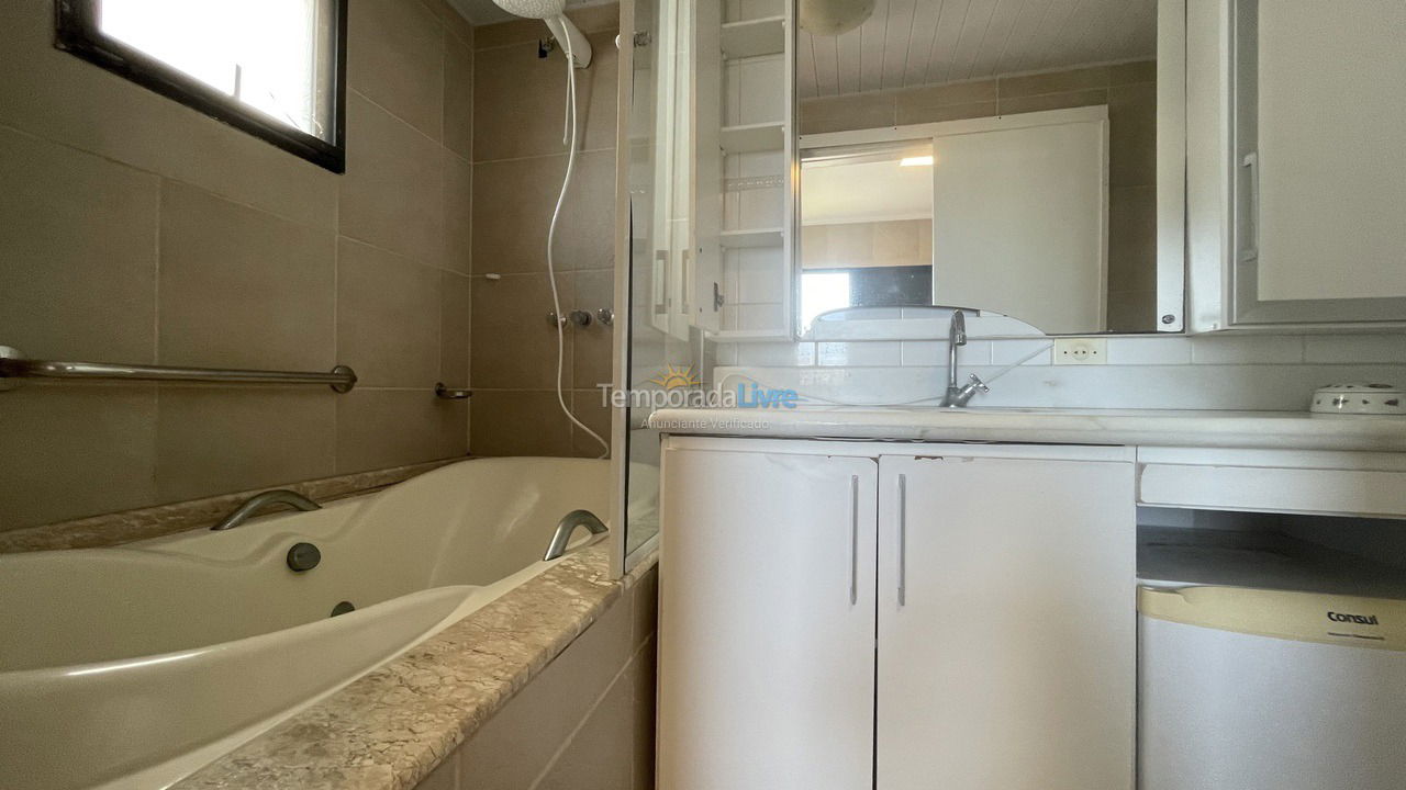 Apartamento para aluguel de temporada em Florianopolis (Praia dos Ingleses)