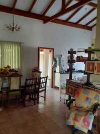 3 bedroom house, alone in the courtyard, 180 meters (Residencial Magali)