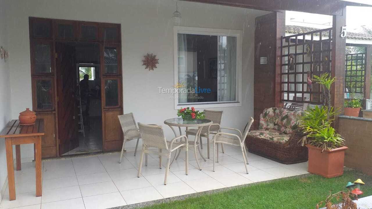Casa para aluguel de temporada em Camaçari (Praia de Guarajuba)