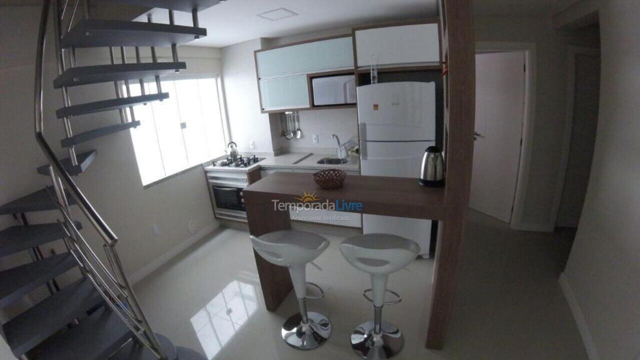 Apartamento para aluguel de temporada em Bombinhas (Canto Grande)