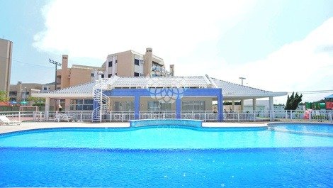 Two rooms with swimming pool, sports court, 30m from the sea! A08