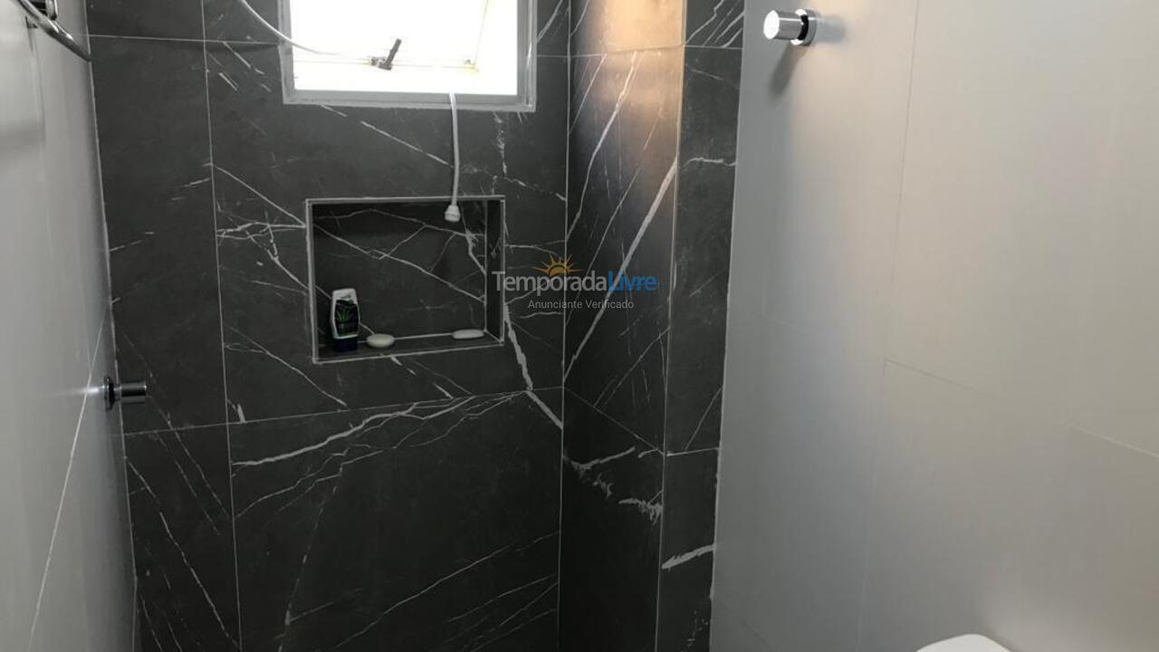 Apartamento para alquiler de vacaciones em Itapema (Meia Praia)